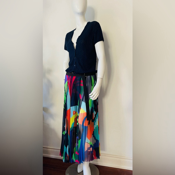 SACAI All-Over Print Pleated Skirt - Picture 4 of 14
